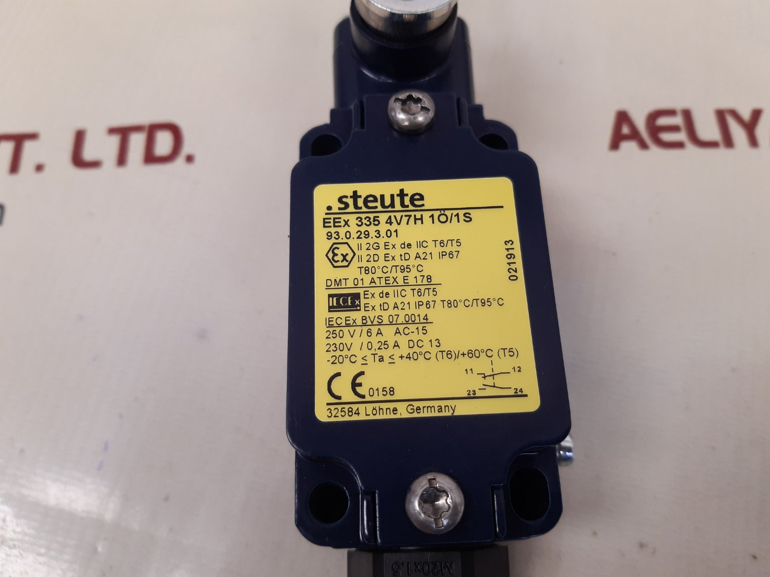 Steute eex 335 4v7h 1o/1s safety switch 93.0.29.3.01