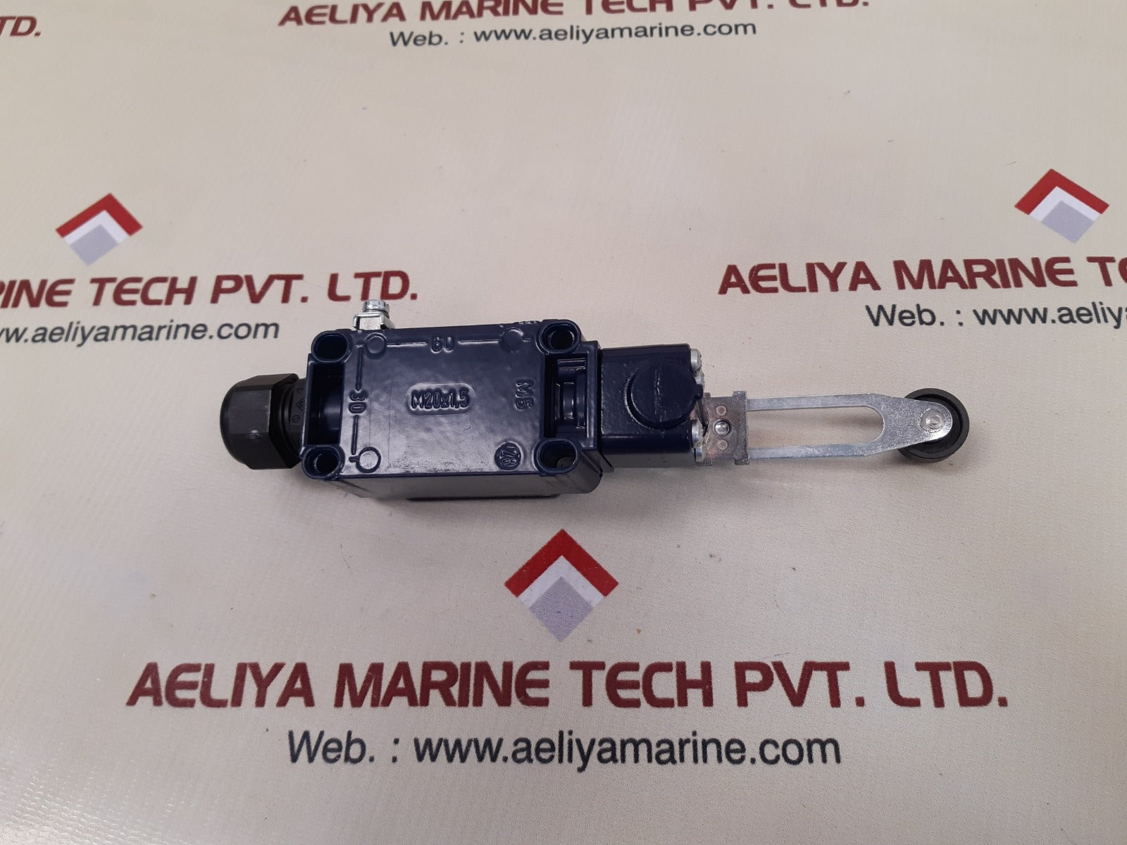 Steute eex 335 4v7h 1o/1s safety switch 93.0.29.3.01