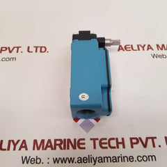 Honeywell glac01a2w micro limit switch with roller with box