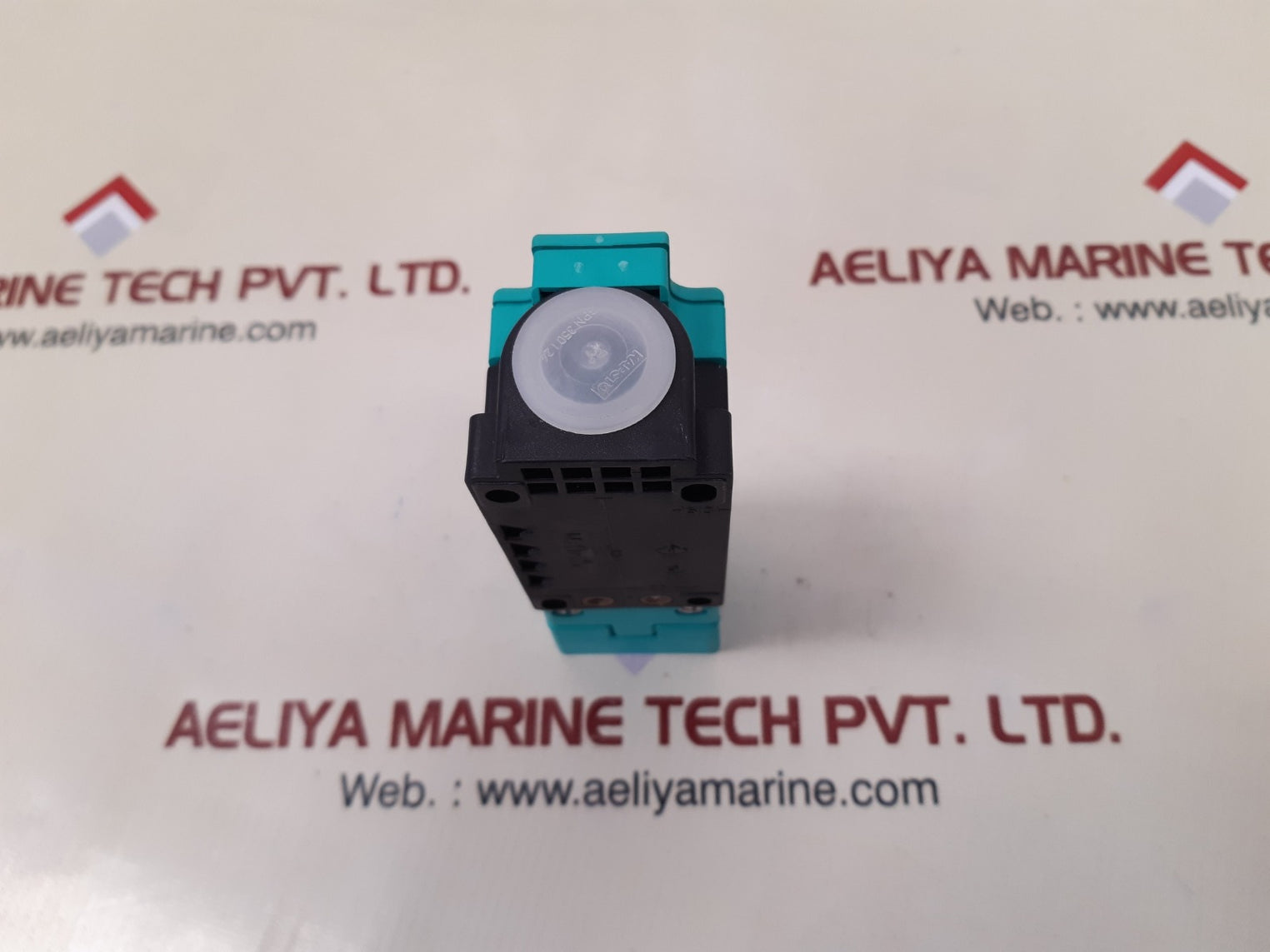 Pepperl+fuchs ncn40+u1+e2 Inductive Sensor