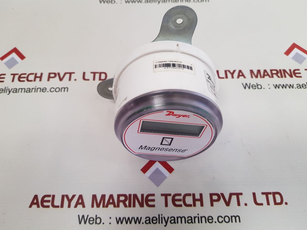 Dwyer ms-221-lcd pressure magnesense