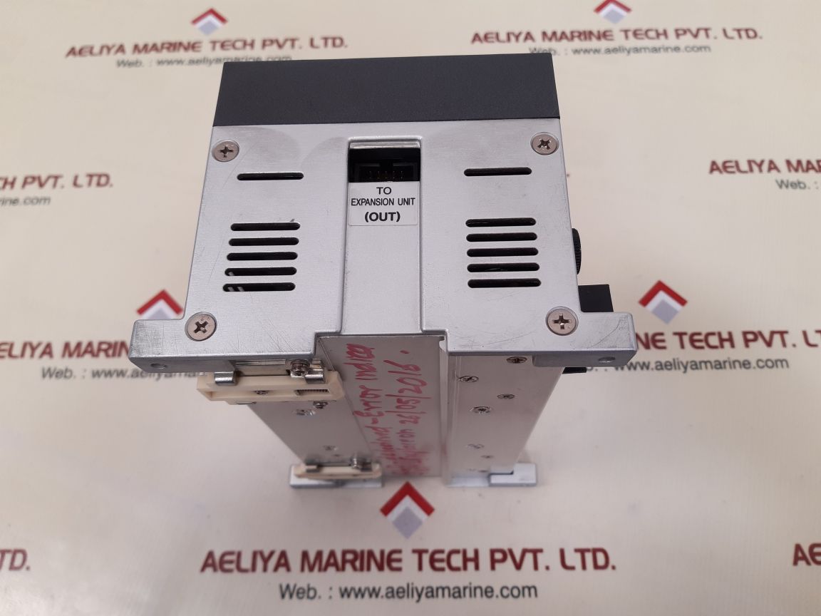 Idec izumi pfa-1c24rdc 24-base unit programmable controller