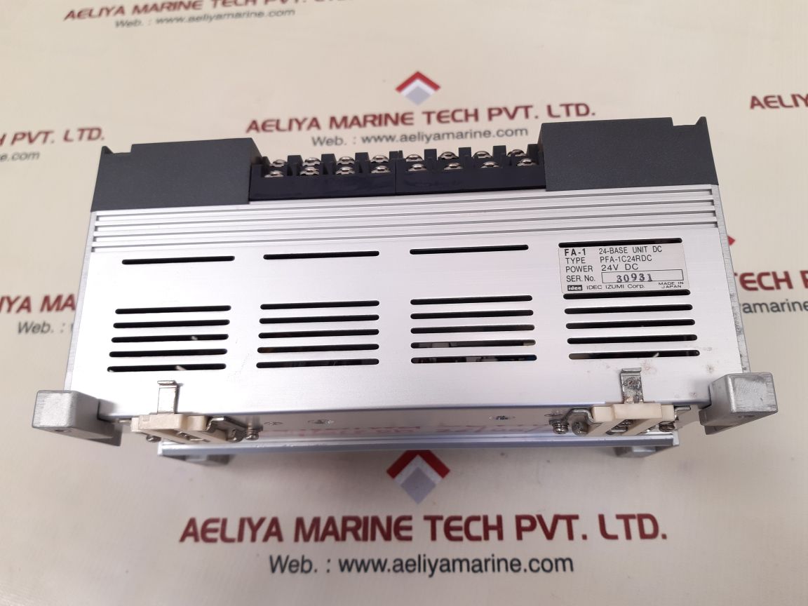 Idec izumi pfa-1c24rdc 24-base unit programmable controller