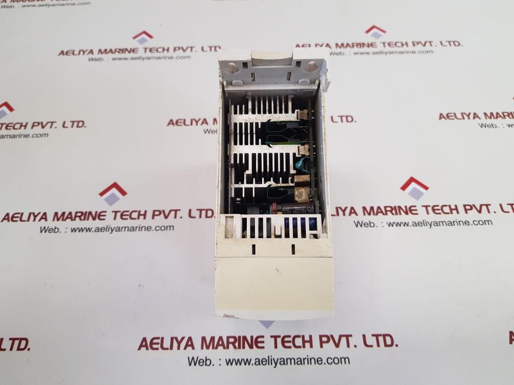 Abb acs350-01e-04a7-2 ip20/ul open type ac driver