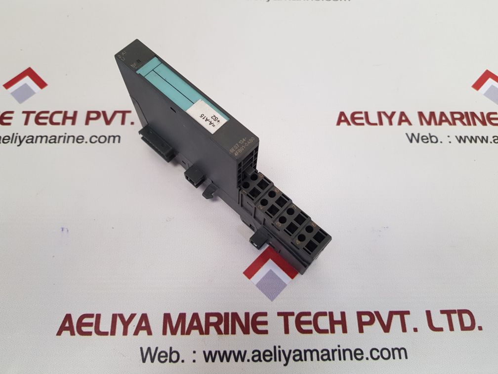 Siemens 6es7 134-4fb01-0ab0 input module with 6es7 193-4cb30-0aa0 base