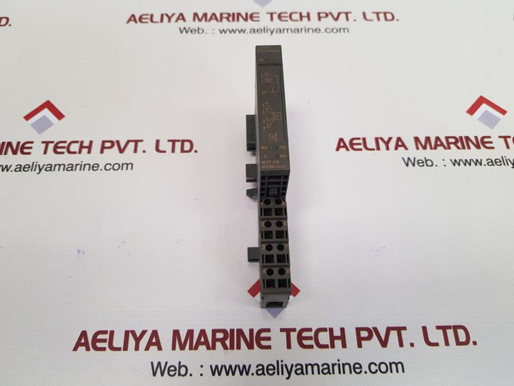 Siemens 6es7 138-4dc00-0ab0 positioning module with 6es7 193-4cb30-0aa0 base