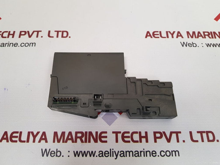 Siemens 6es7 138-4dc00-0ab0 positioning module with 6es7 193-4cb30-0aa0 base