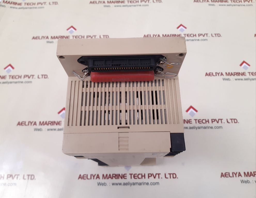 Omron 3g2c4-si021 programmable controller