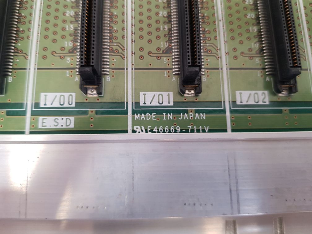 Mitsubishi electric melsec-q q35b base unit 645g51a e e