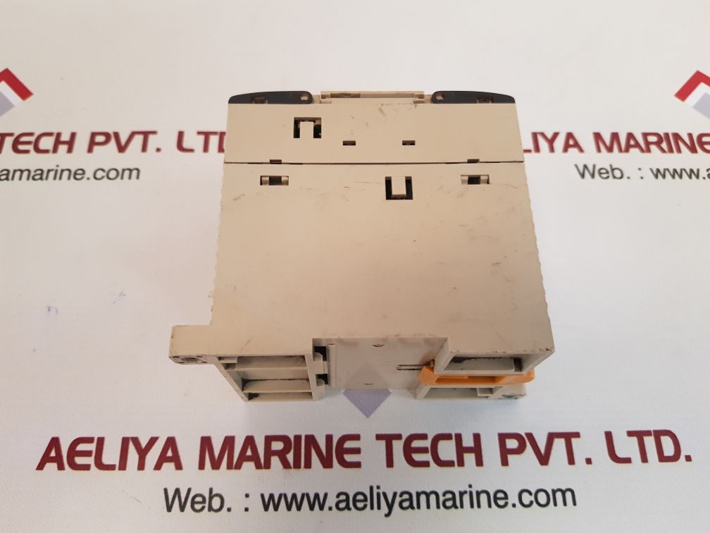 Omron cpm1a-10cdr-a sysmac cpm1a programmable controller