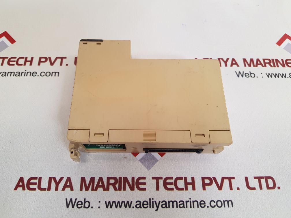 Omron c200h-od219 output unit