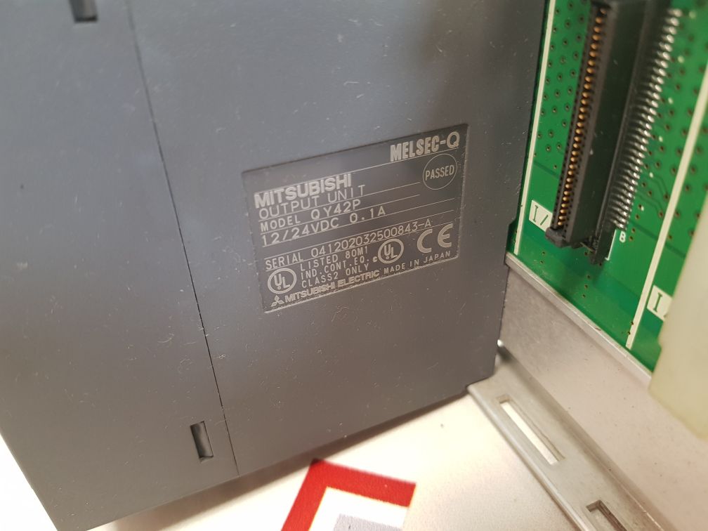 Mitsubishi melsec-q q61p-a1,qj71lp21-25,qx42,q68adv,qy42p module rack