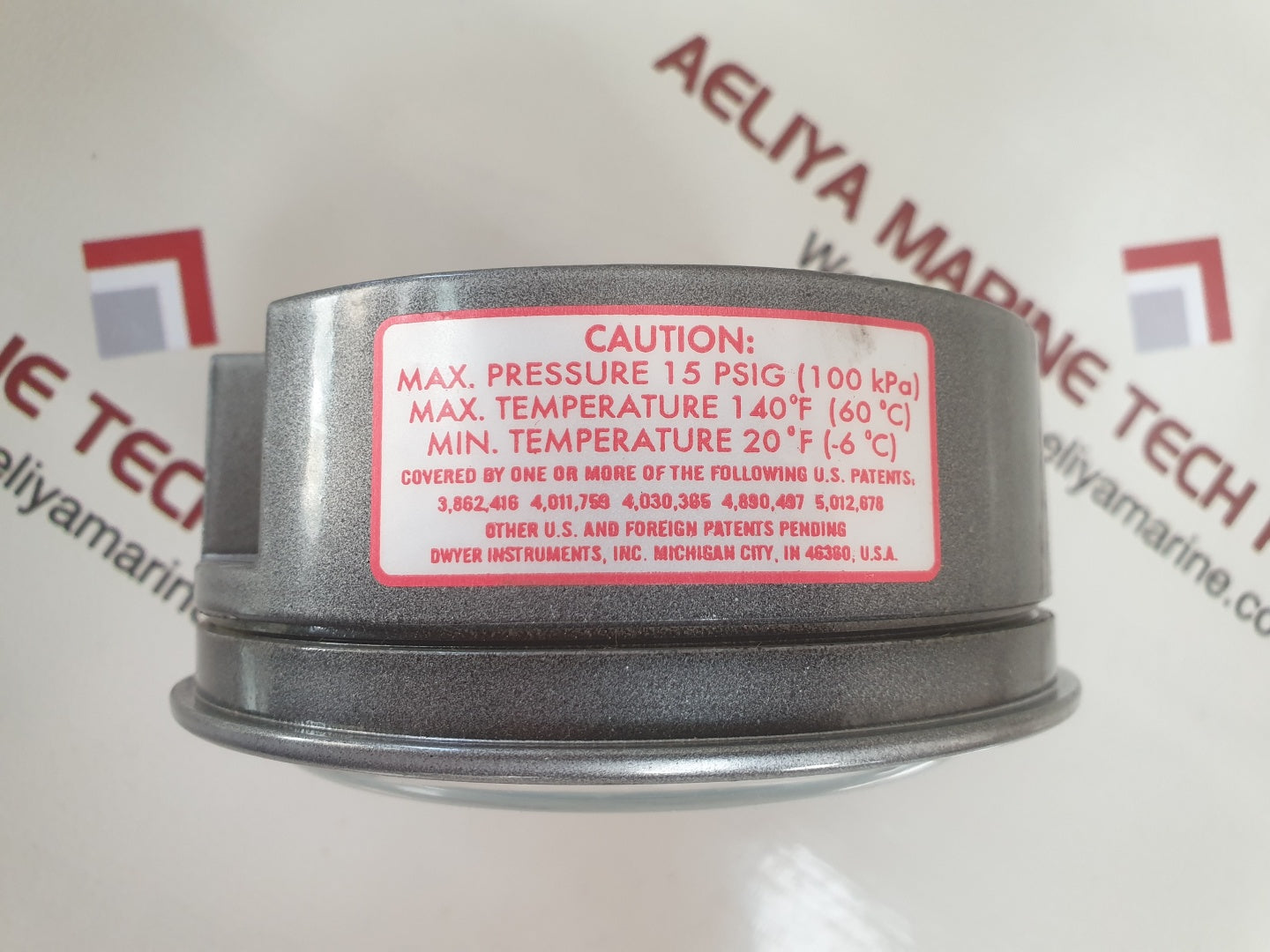 Dwyer 2000-125pa magnehelic differential pressure gauge 