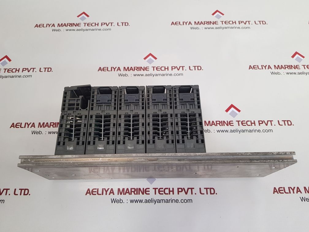 Siemens simatic et 200m 153-2aa02-0xb0,321-1bl00-0aa0,322-1bl00-0aa0 module