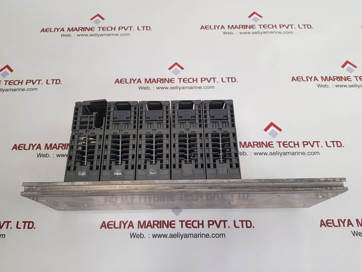 Siemens simatic et 200m 153-2aa02-0xb0,321-1bl00-0aa0,322-1bl00-0aa0 module