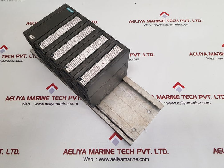 Siemens simatic et 200m 153-2aa02-0xb0,321-1bl00-0aa0,322-1bl00-0aa0 module