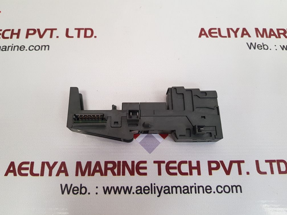 Siemens 6es7 193-4cb10-0aa0 terminal module tm-e15c23-01