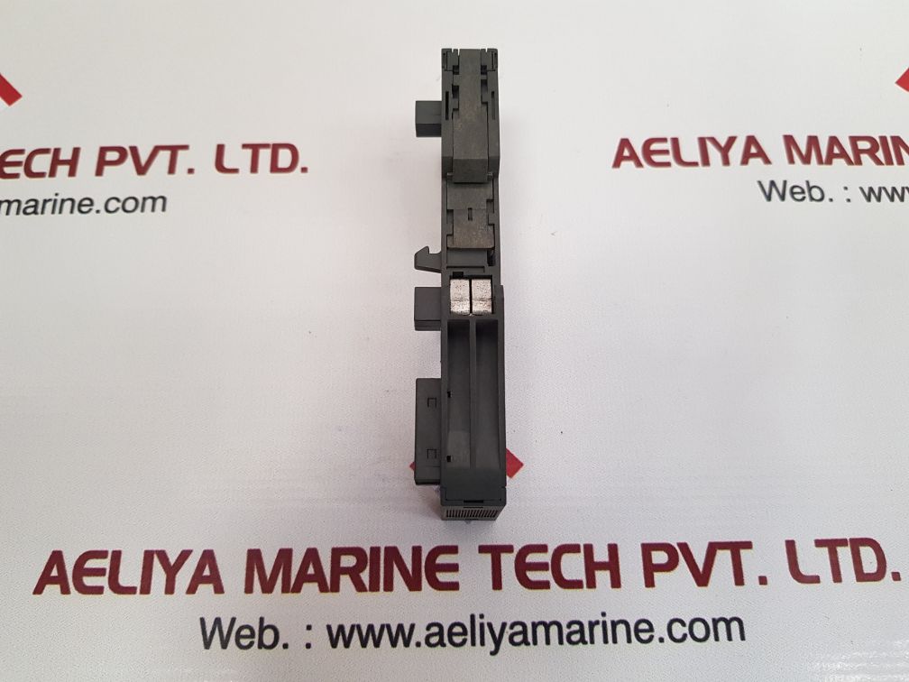 Siemens 6es7 193-4cb10-0aa0 terminal module tm-e15c23-01