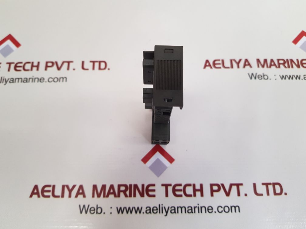 Siemens 6es7 193-4cb10-0aa0 terminal module tm-e15c23-01