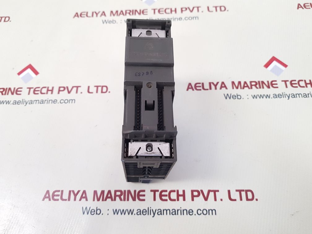 Siemens 6es7 322-1bh01-0aa0 output module Used