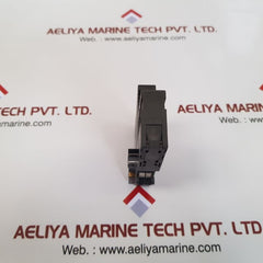 Siemens 6es7 132-4hb00-0ab0 output module with 6es7 193-4ca20-0aa0