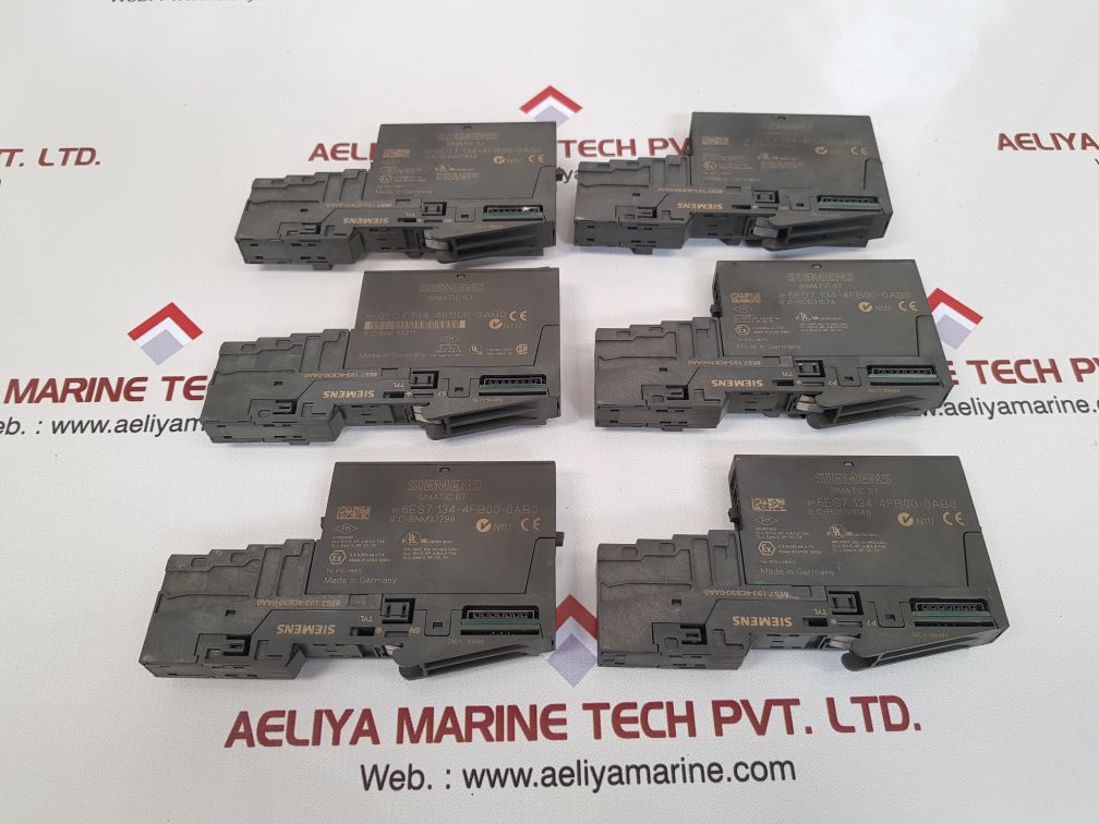 Siemens 6es7 134-4fb00-0ab0 module with 6es7 193-4cb30-0aa0 Used