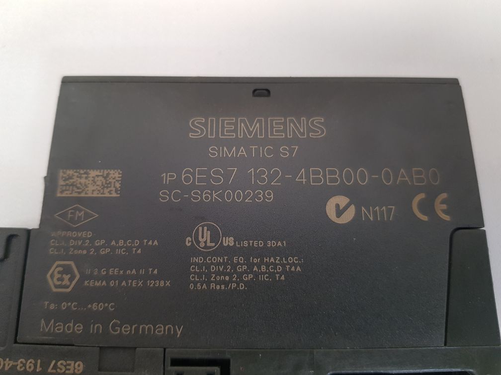 Siemens 6es7 132-4bb00-0ab0 output module 6es7 193-4cb10-0aa0