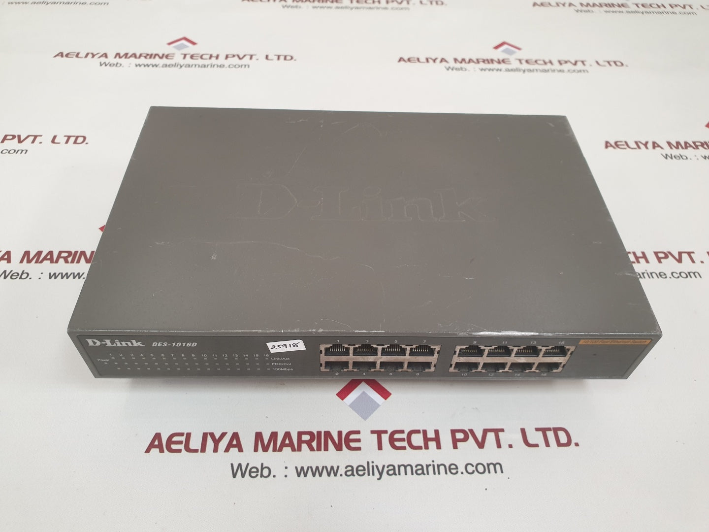 D-link des-1016d Ethernet Switch