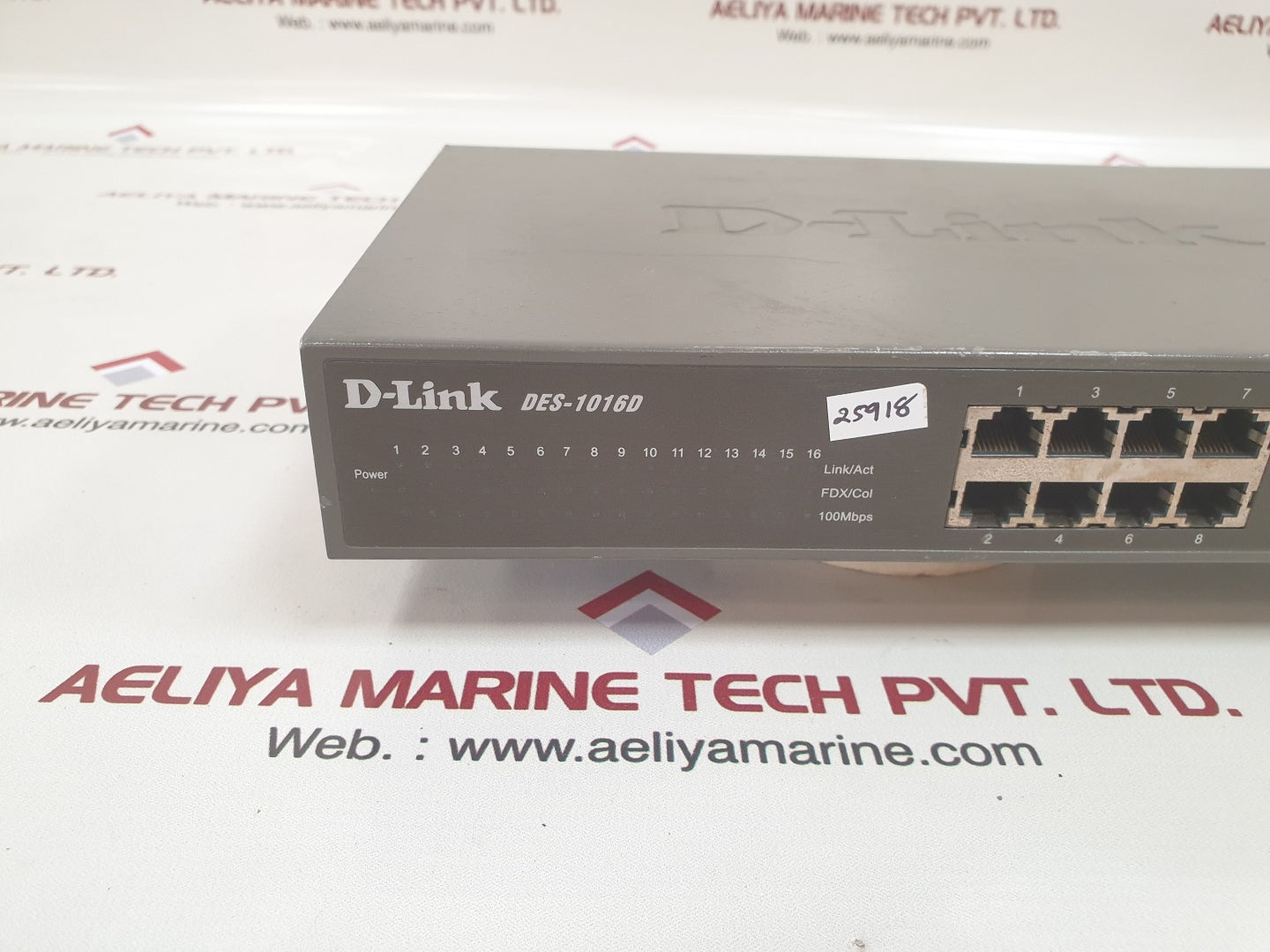 D-link des-1016d Ethernet Switch