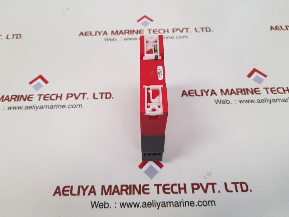 Pr electronics 4131 universal trip amplifier with 4501 front panel
