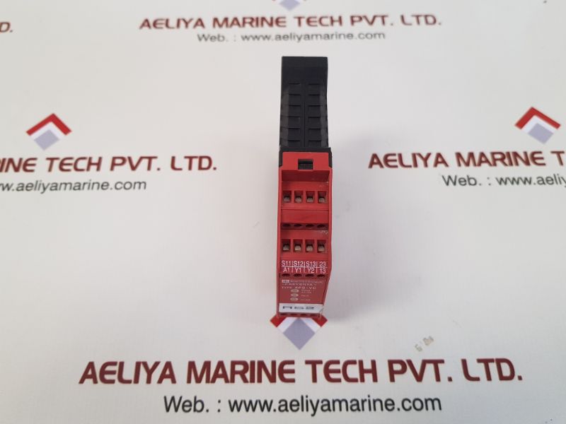 Telemecanique xps-vc safety module xpsvc1132