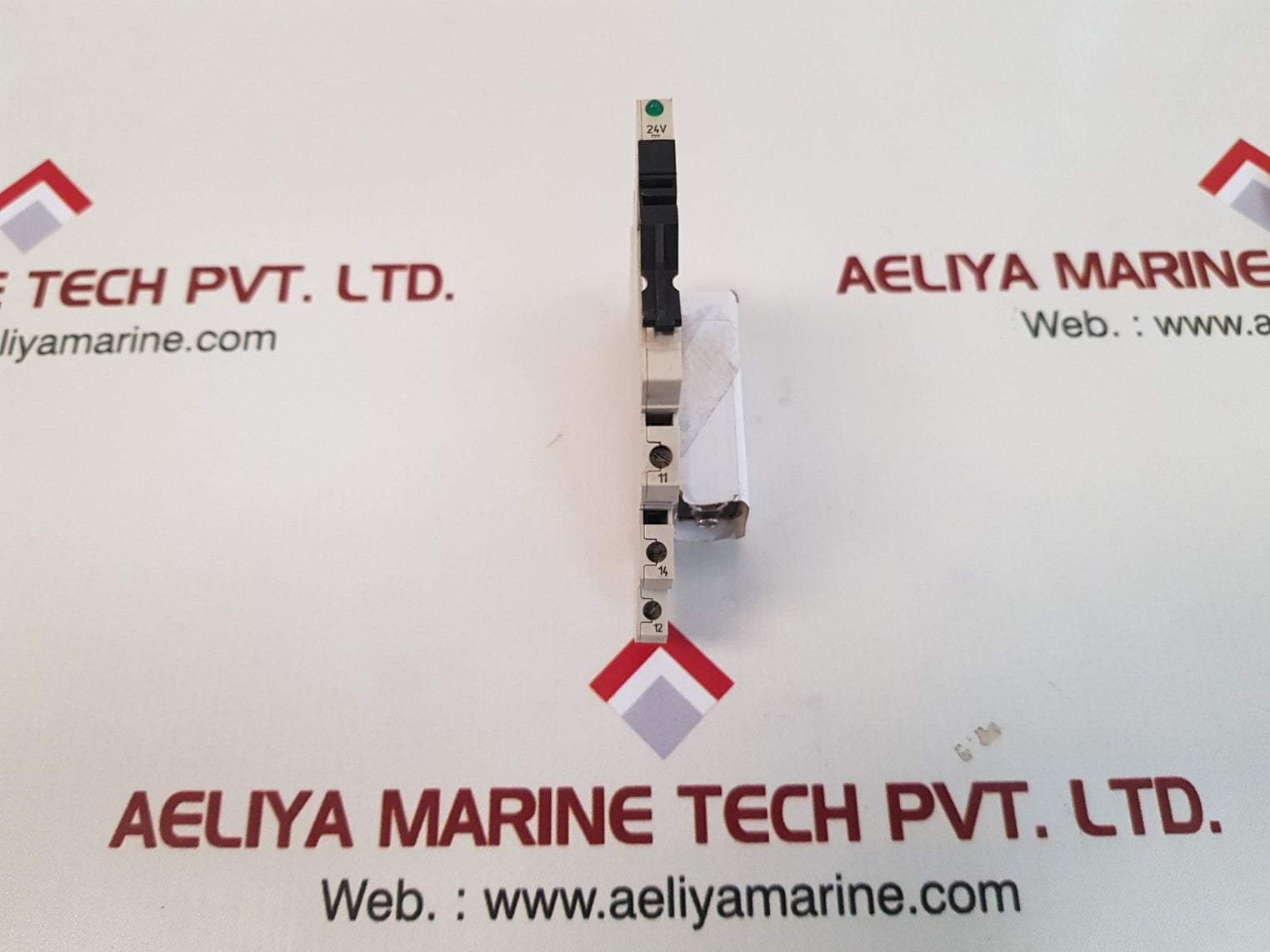 Set of 11x Weidmuller 8533640000 relay