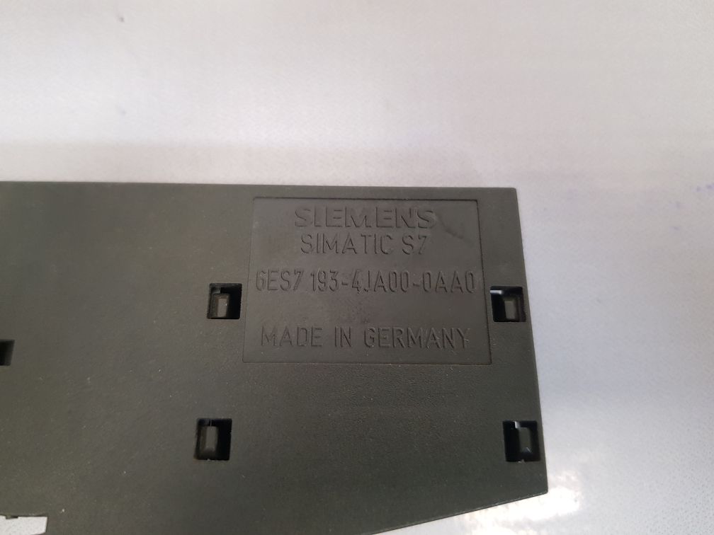 Siemens 6es7 193-4ja00-0aa0 terminator module 
