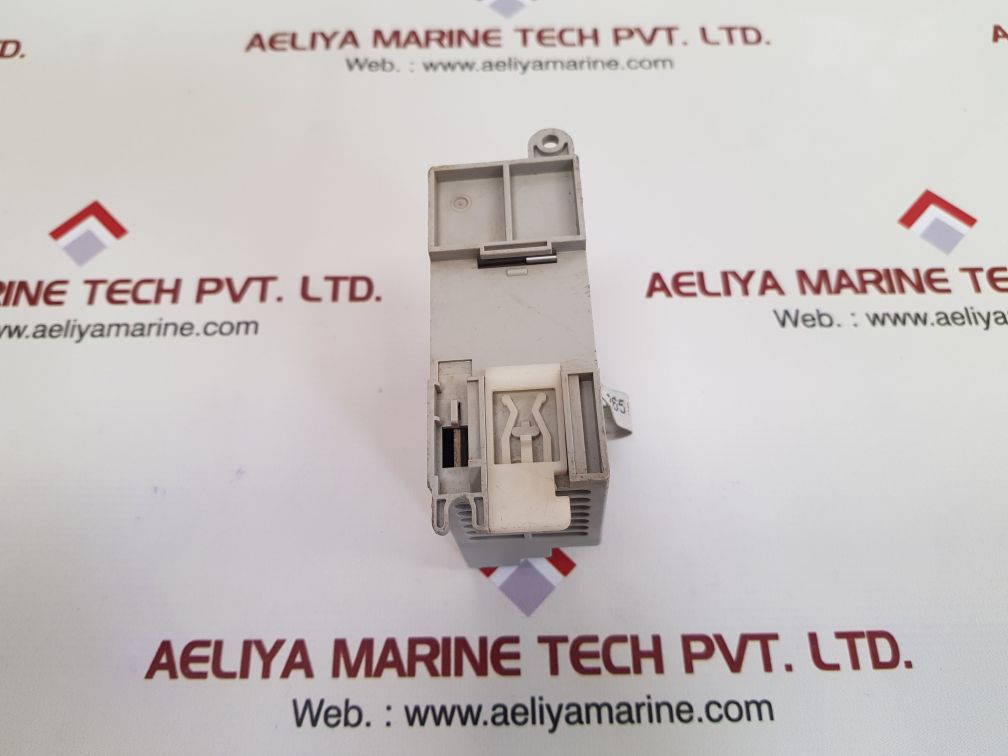 Allen-bradley 1762-ow8 micro logix 1200 output module
