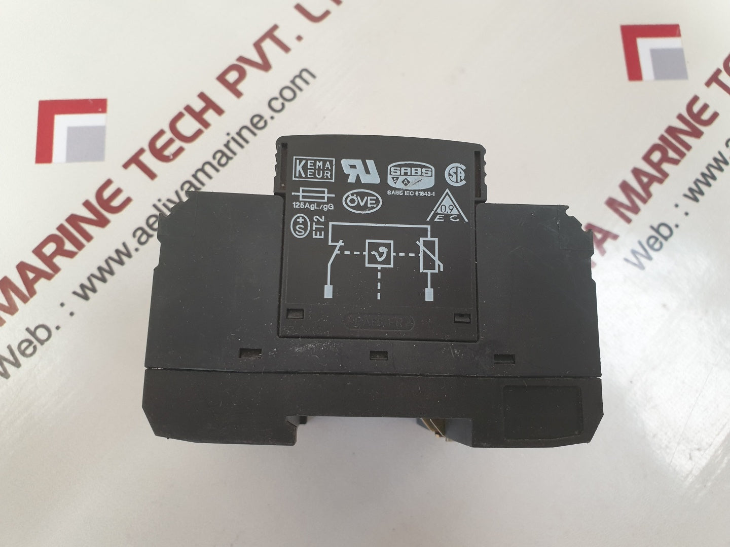 Phoenix val-ms 2838209 val-ms 230/3+1 surge arrester