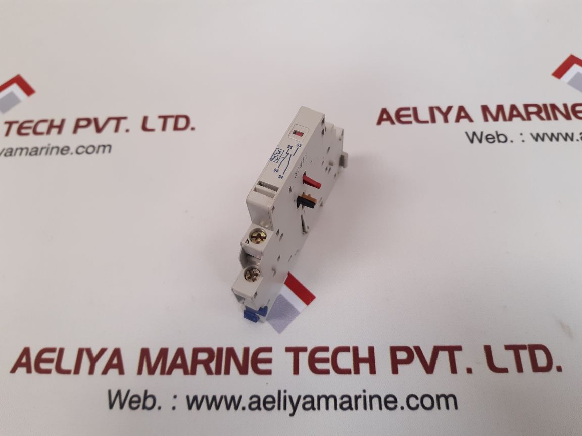 Telemecanique gv2-ad0110 auxiliary contact 
