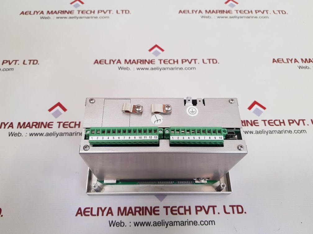 Raytheon 133-812.ng001 e01 nav data repeater
