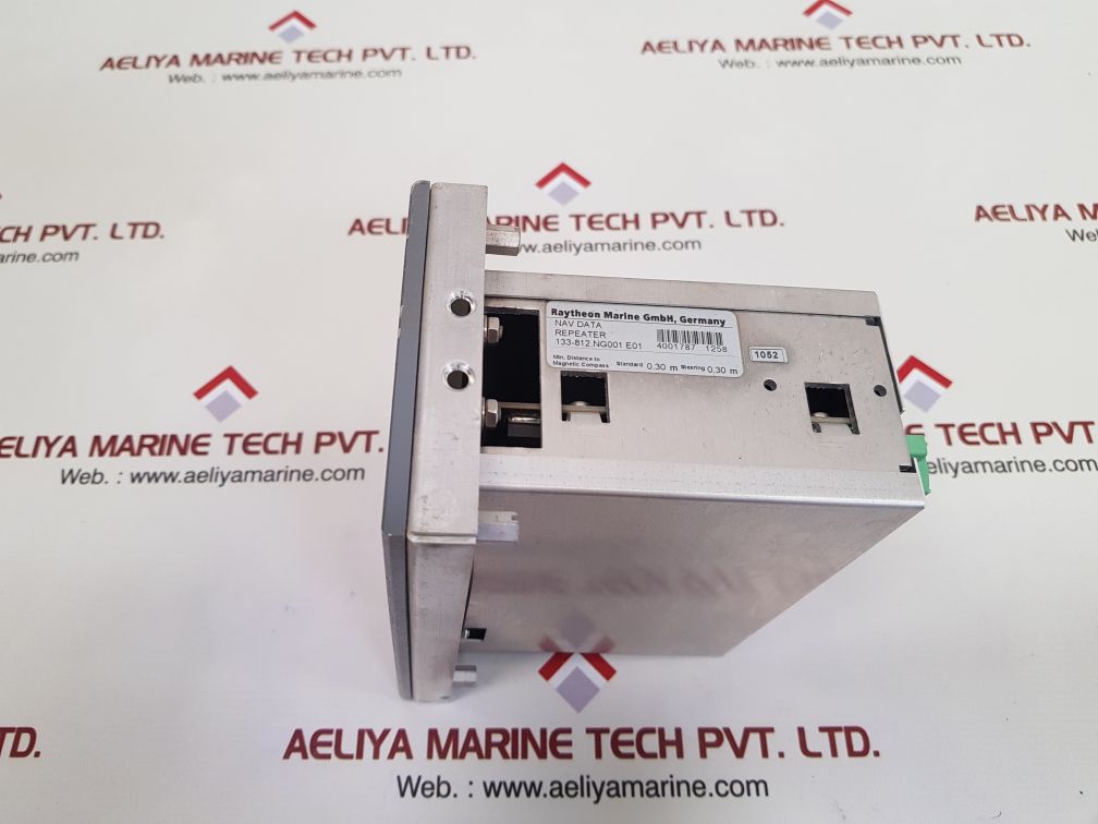 Raytheon 133-812.ng001 e01 nav data repeater
