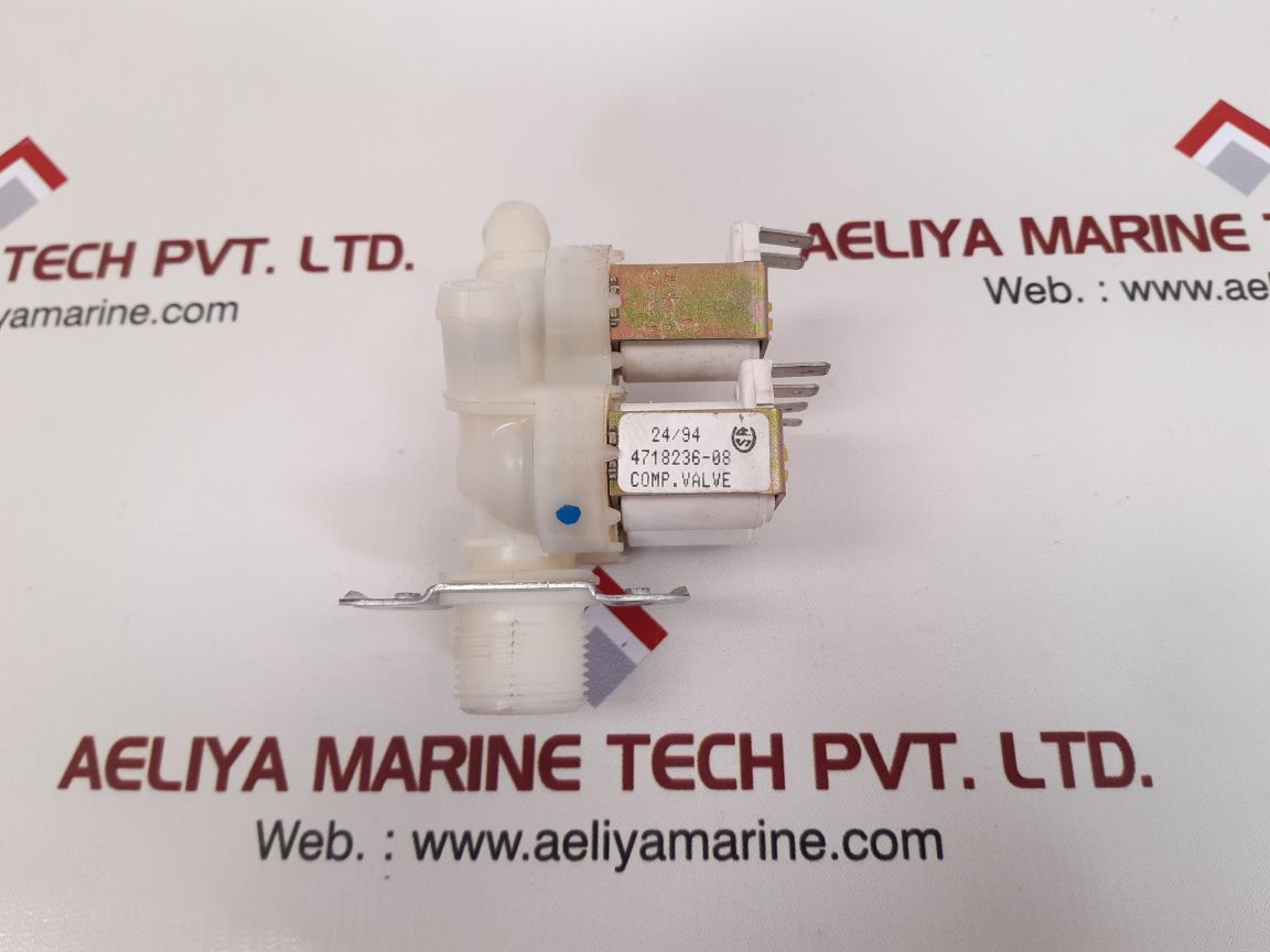 Electrolux 4718236-08 3-way valve multiport
