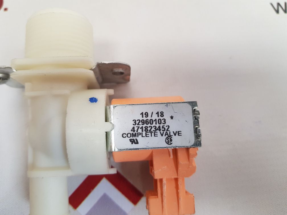 Electrolux 471823452 single cold water inlet solenoid valve 
