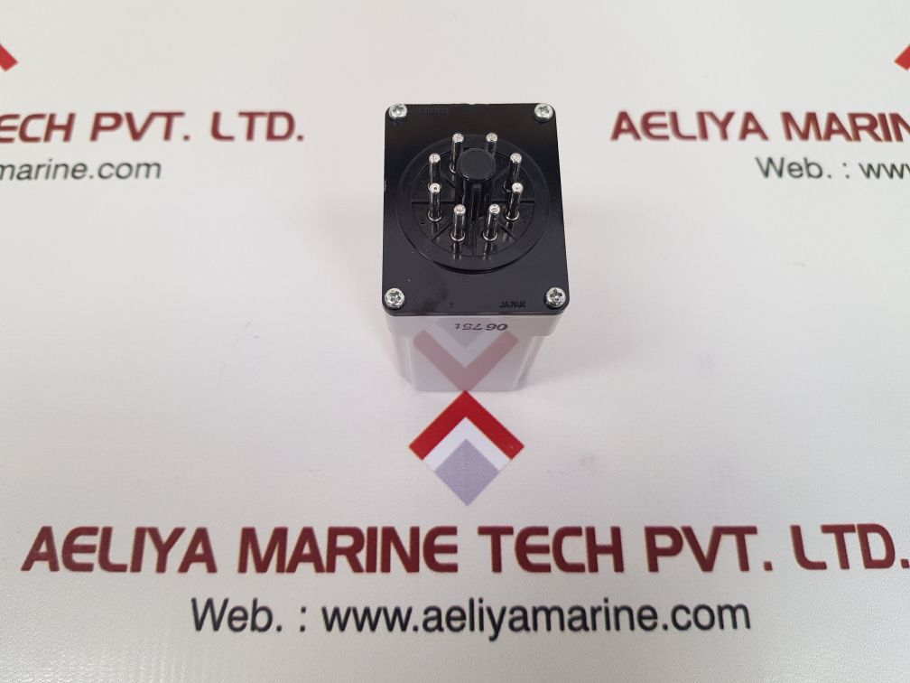 Omron apr-s phase reversal relay