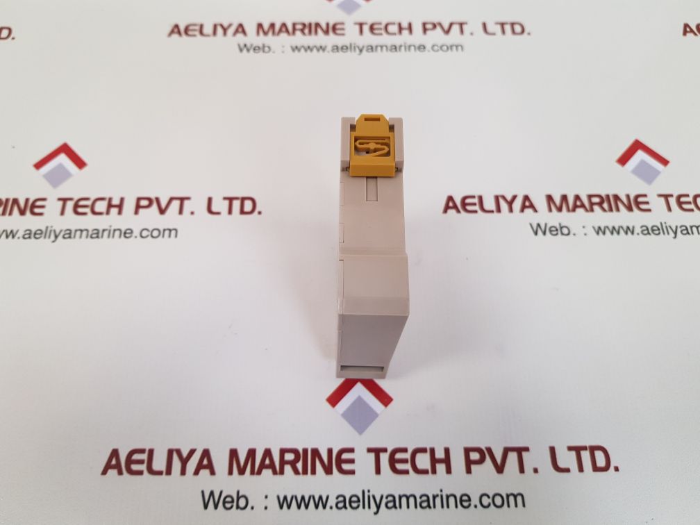 Omron  h3dez-a1 delay timer