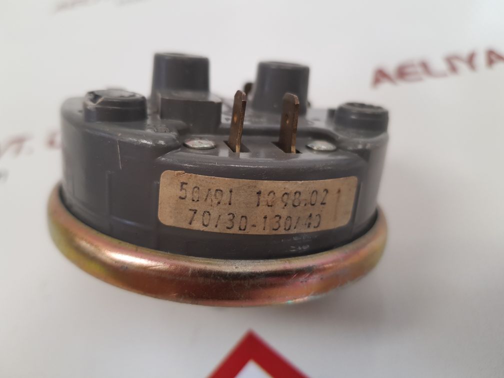 Notuk 772 11-14/780 21-24 pressure safety switch 70/30-130/40