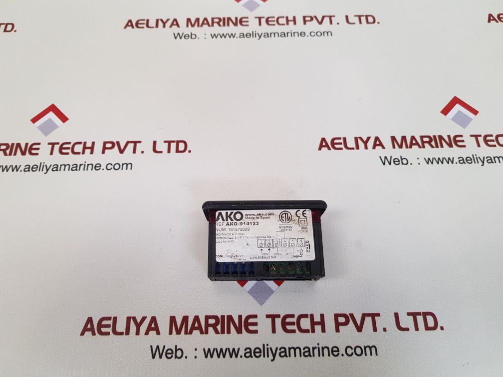 Ako d14123 industrial digital thermostat controller