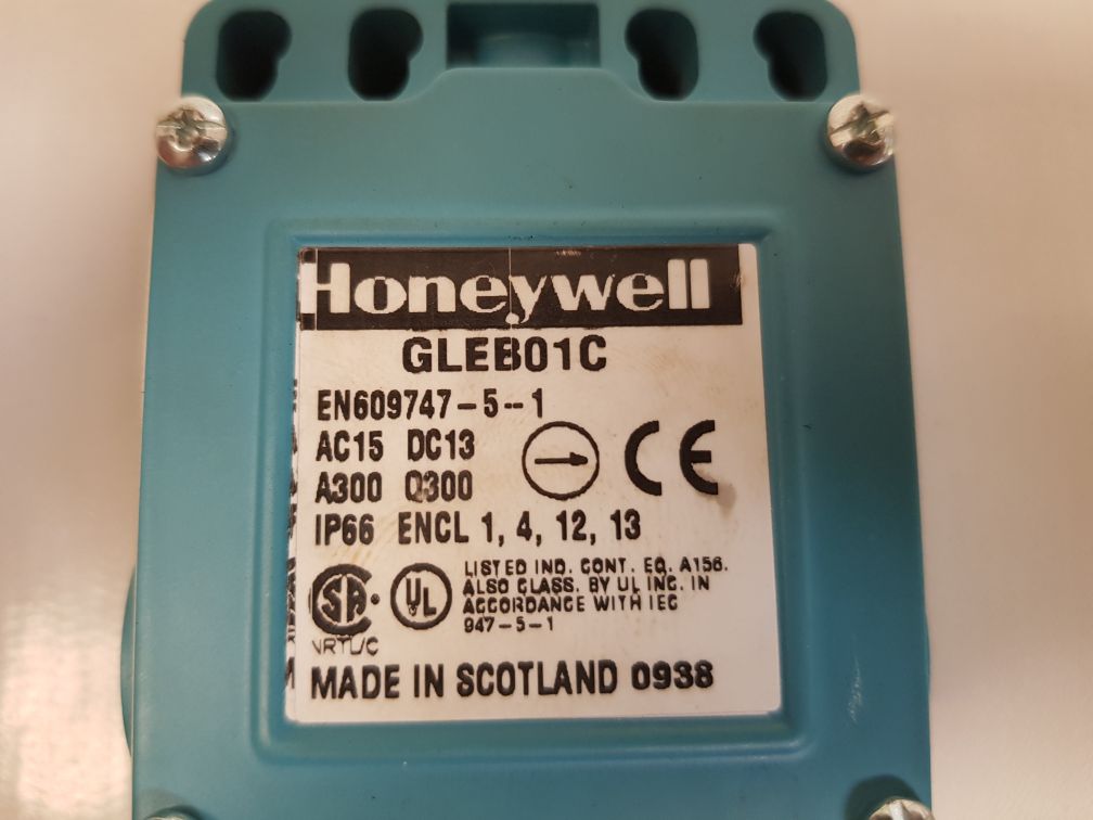 Honeywell gleb01c limit switch roller plunger