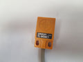 Omron tl-w5mc1 proximity sensor