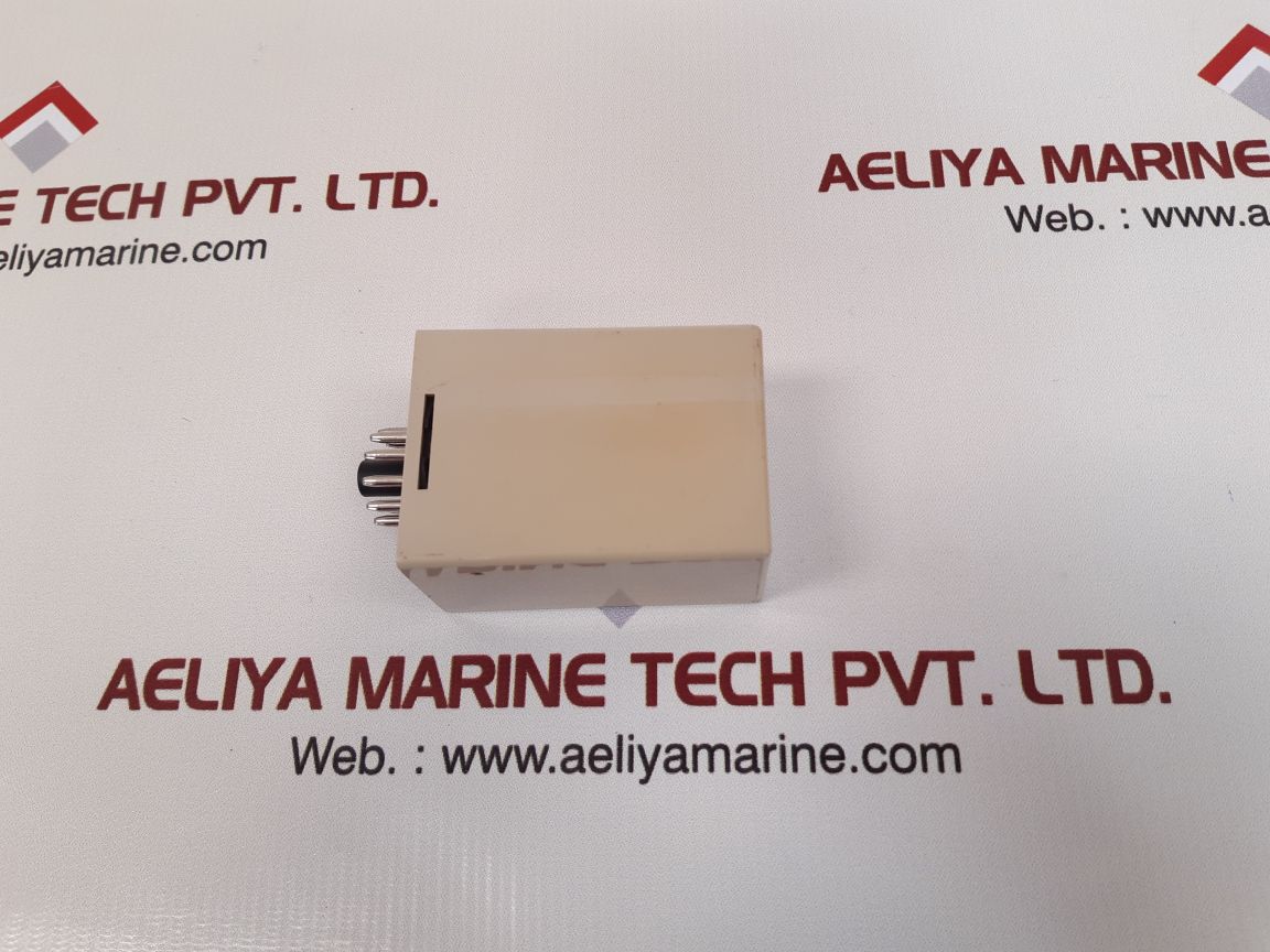 Omron 61f-gp-n floatless level switch 61f-gpn(-nt-nd-nl) used