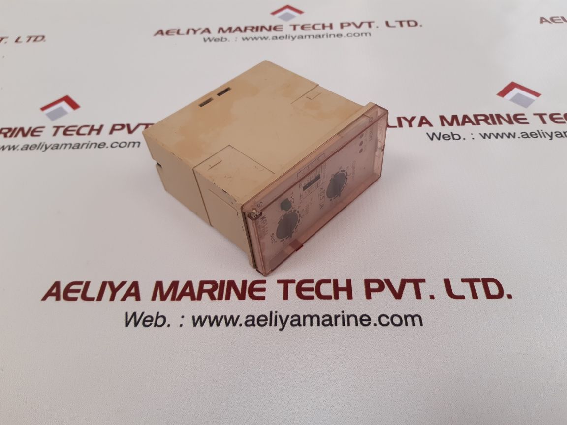 Omron se-kp1an motor relay current:4-10 x 0.5a