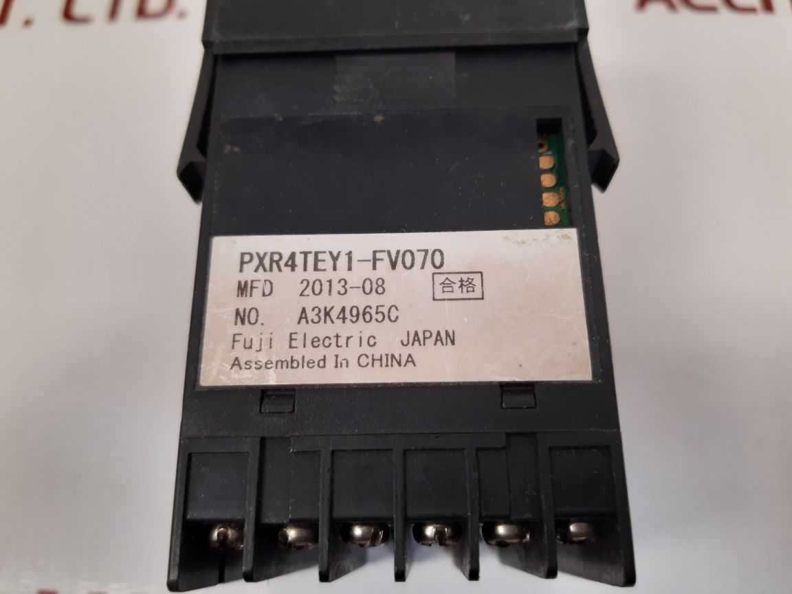 Fuji electric pxr-4 temperature controller pxr4tey1-fv070