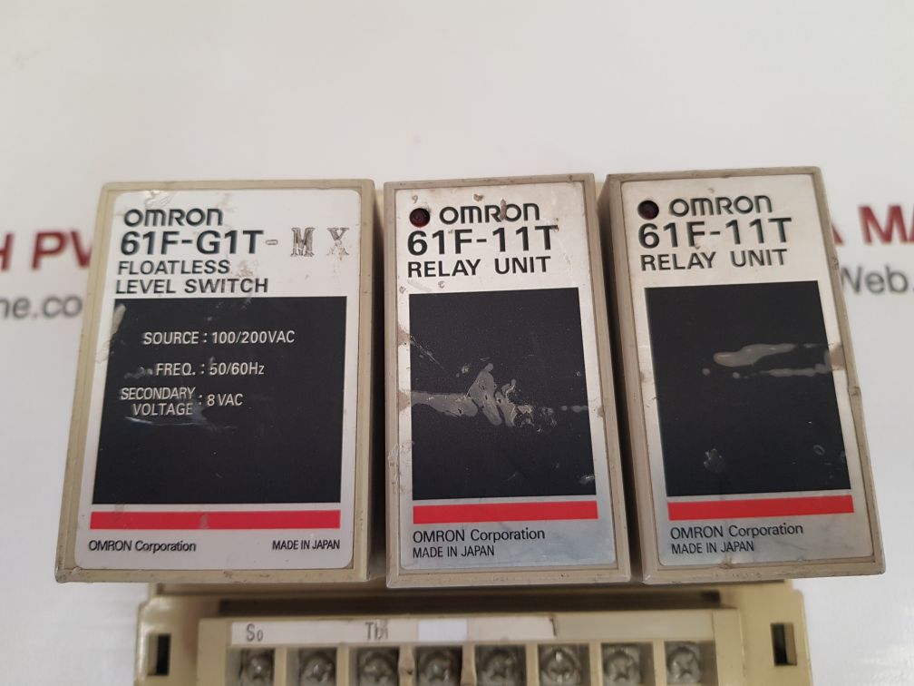 Omron 61f-g1t-mx floatless level switch with 61f-11t relay unit